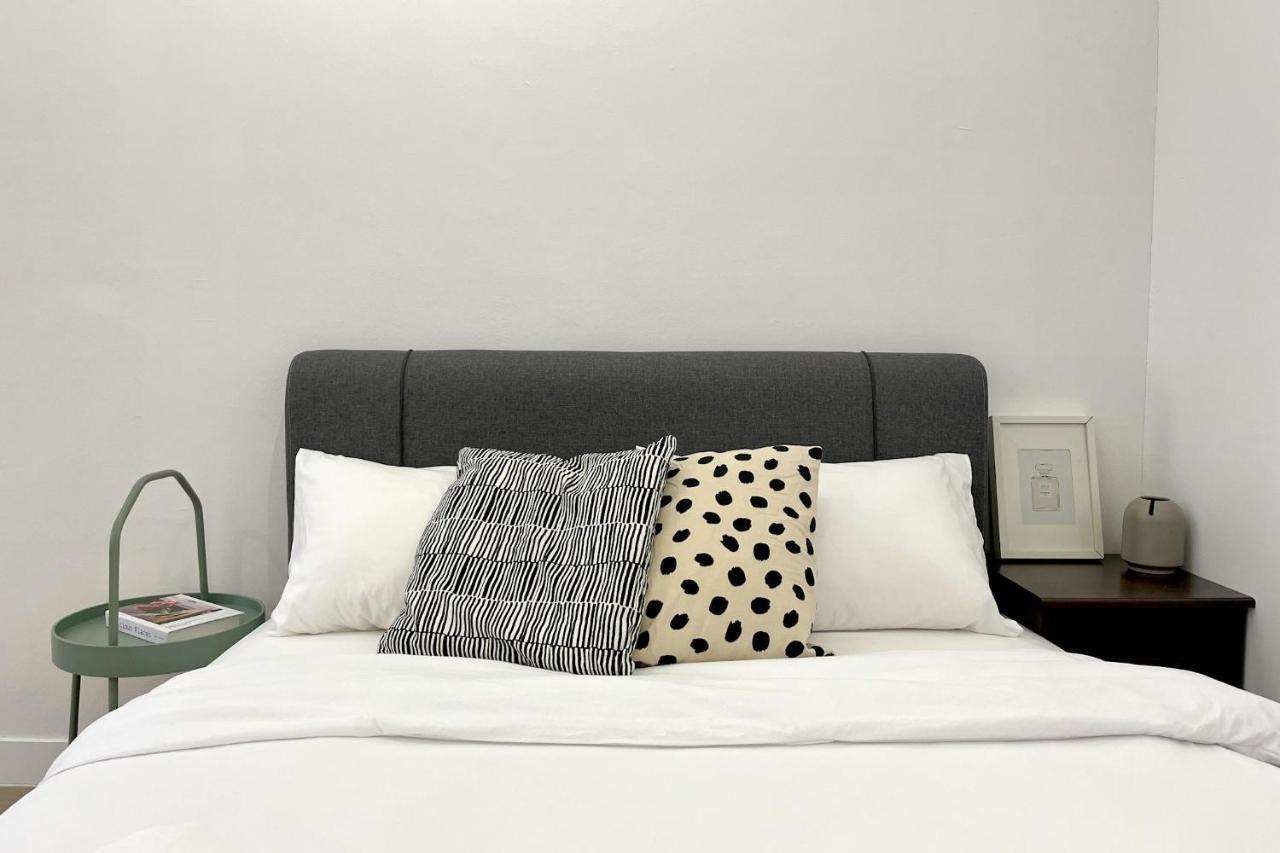 Atmoods - Ritchie's Pavilion Apartment *